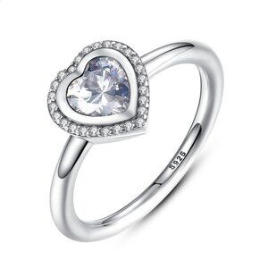 🍂   925 Silver Sparkling Love Heart Cut CZ Ring for Women, FB16FA1165